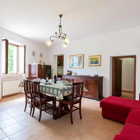 Gorgeous In With Kitchen
