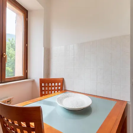 Gorgeous In With Kitchen